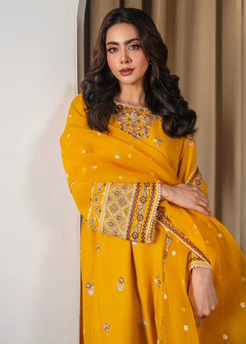 PREET EMBROIDERED 3PC