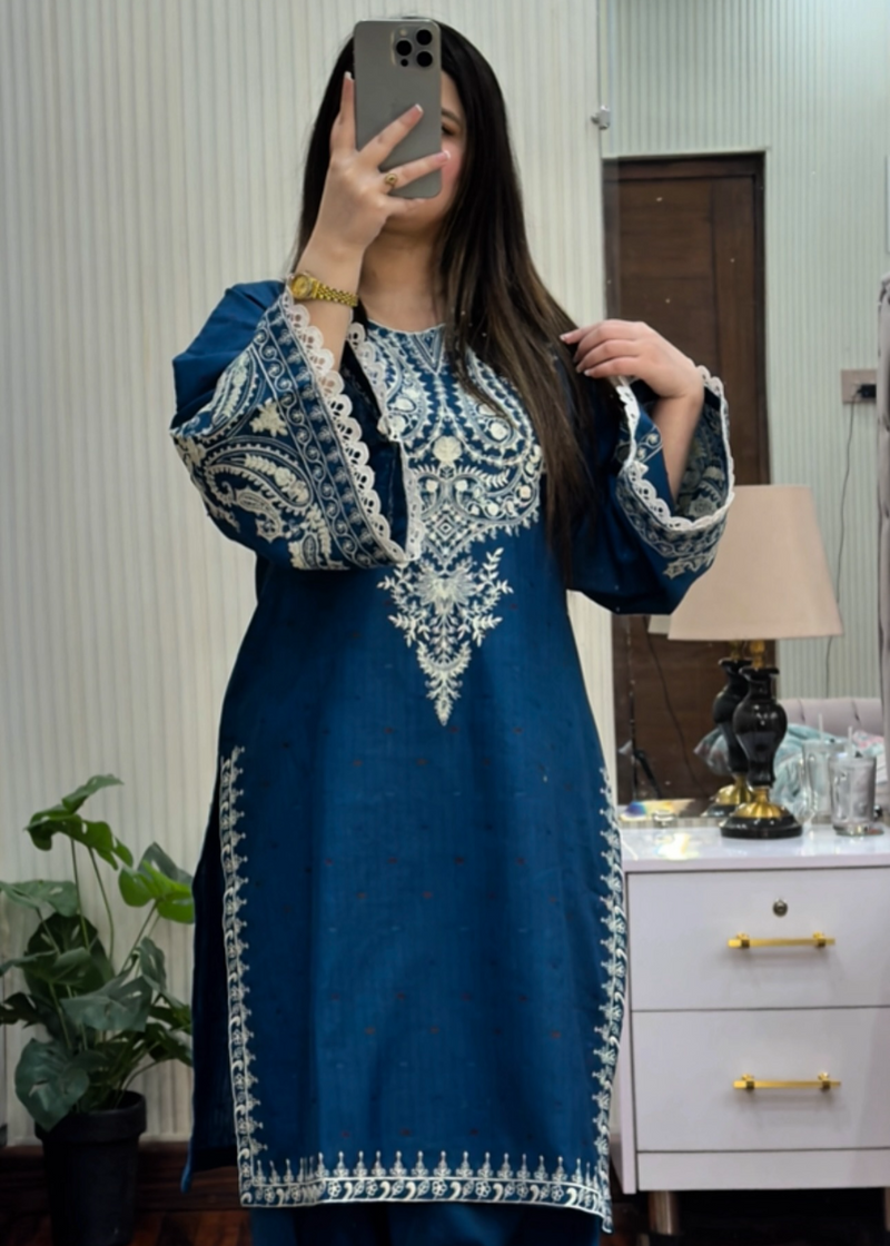 PANACHE EMBROIDERED 2PC