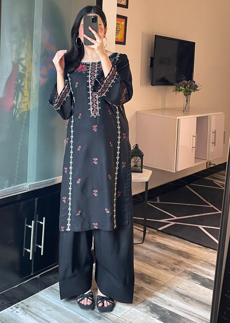 MULTI BLACK