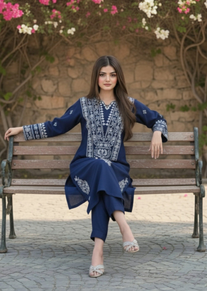DESAL EMBROIDERED 2PC