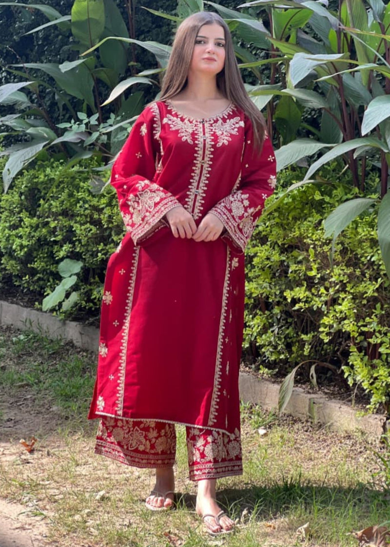 BERRY EMBROIDERED 2PC