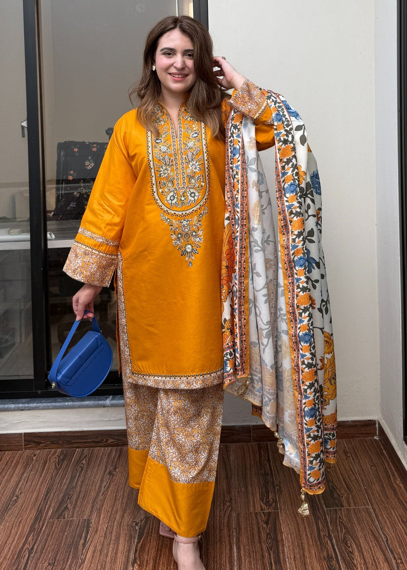 ZOI EMBROIDERED 3PC WITH SHAWL